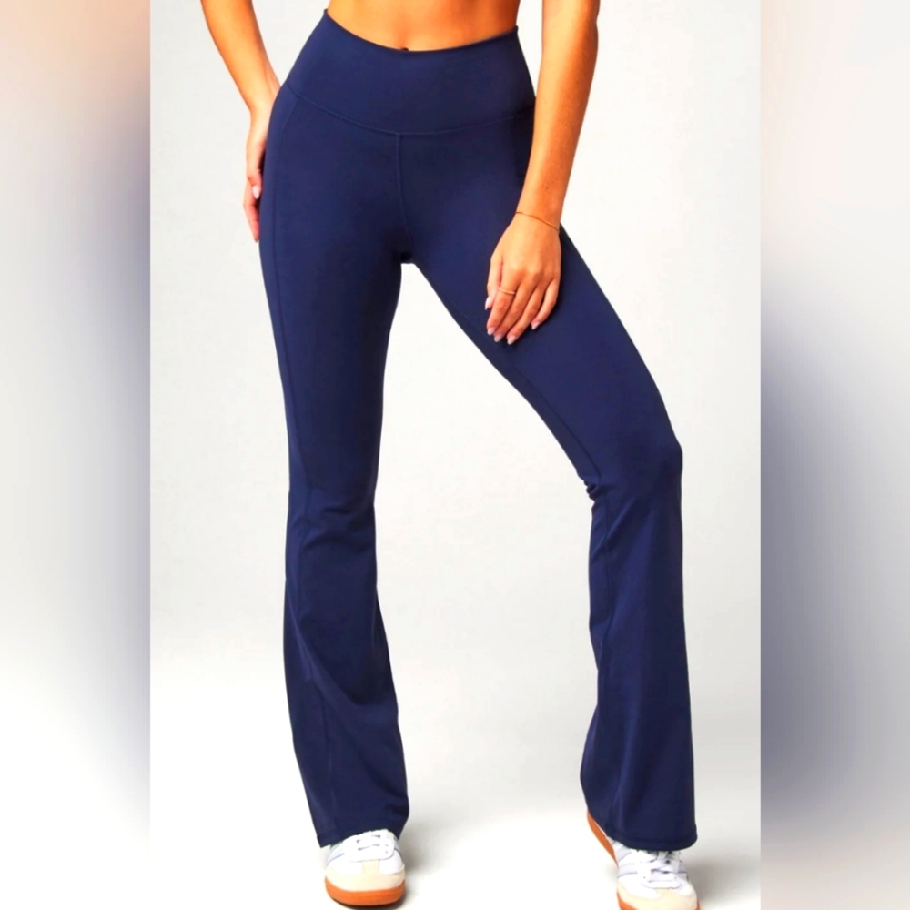 Fabletics Oasis Pureluxe High-waisted Kick Flare